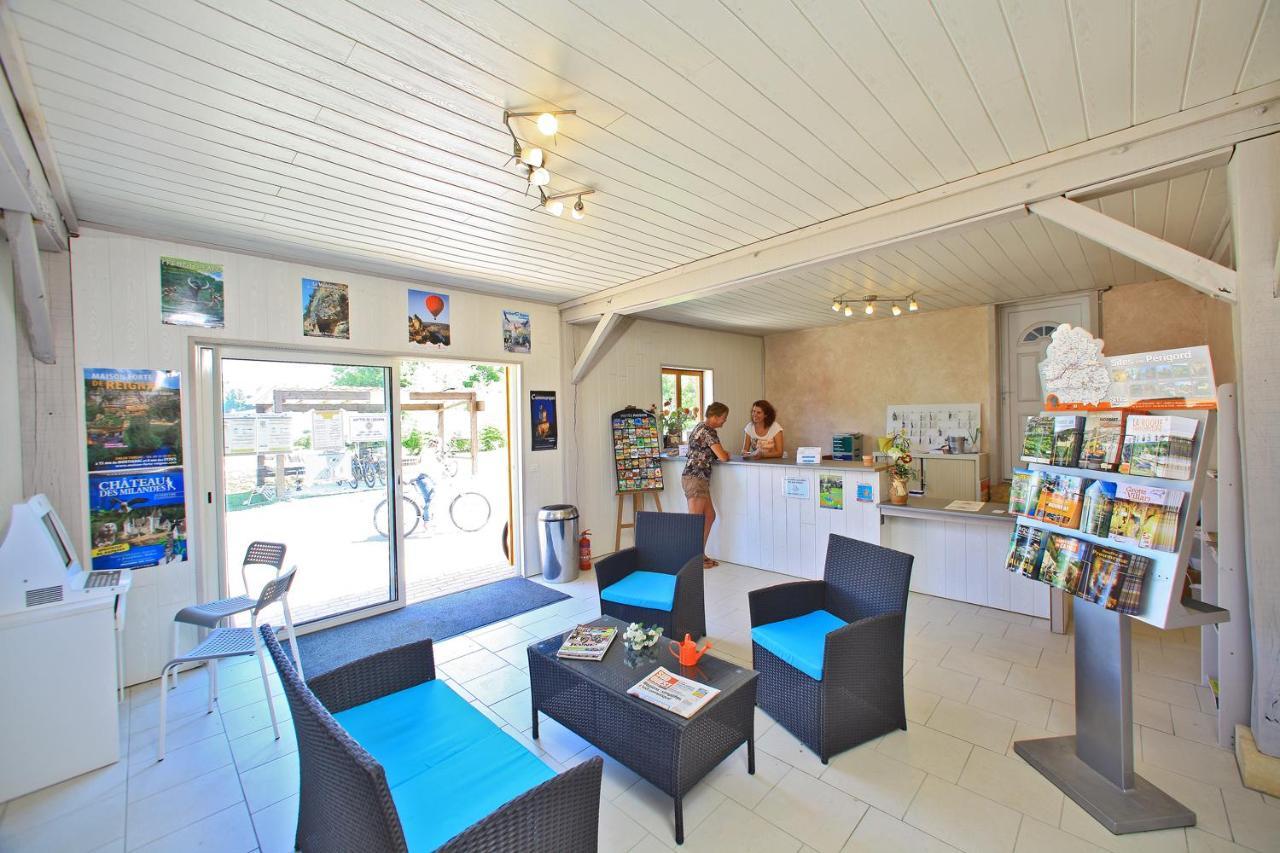 Le Plein Air Des Bories Hotel Carsac-Aillac Екстериор снимка