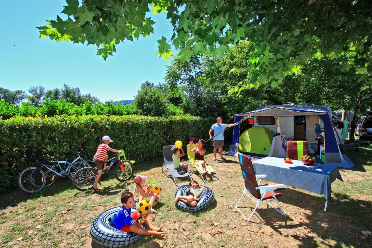 Le Plein Air Des Bories Hotel Carsac-Aillac Екстериор снимка