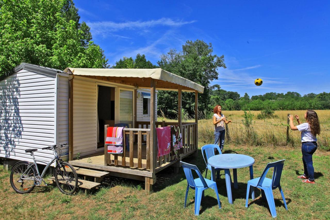 Le Plein Air Des Bories Hotel Carsac-Aillac Екстериор снимка