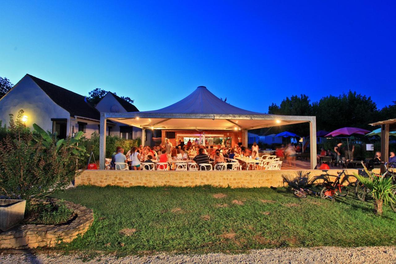 Le Plein Air Des Bories Hotel Carsac-Aillac Екстериор снимка